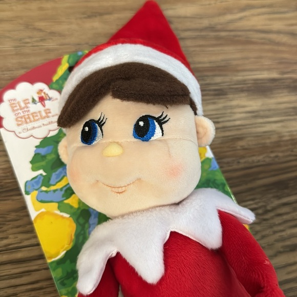 NEW!! Elf on the Shelf Plushee Pals - boy - Picture 2 of 4